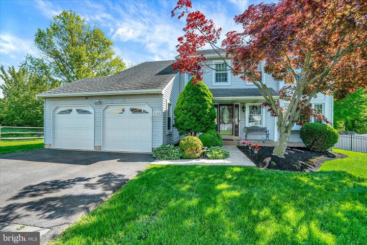 Photo of 2125 Robin Drive