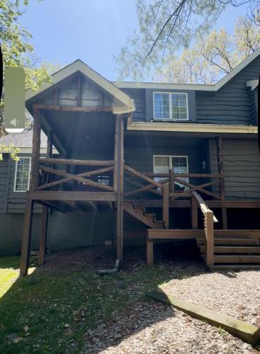 Photo of 50 Aspenwall Road, Lake Harmony PA