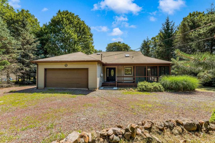 Photo of 28 Penn Forest Trail