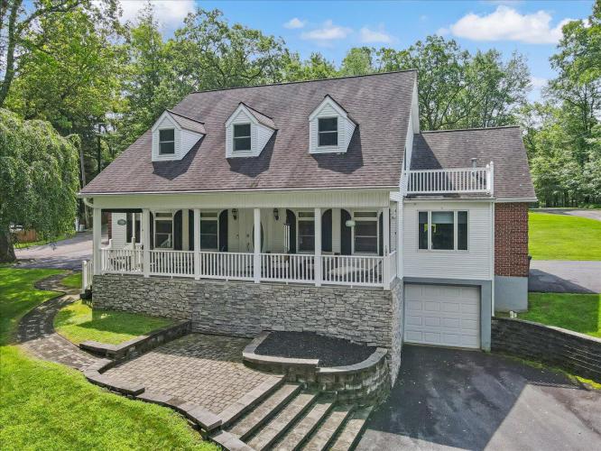 Photo of 100 Monroe Court, Weatherly PA