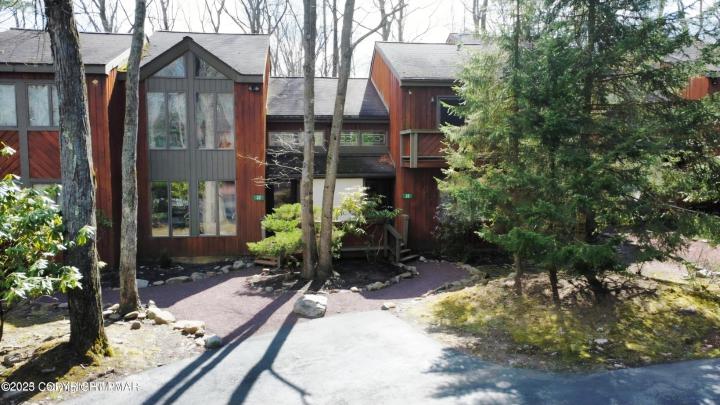 Photo of 20 Finch Grove, Lake Harmony PA