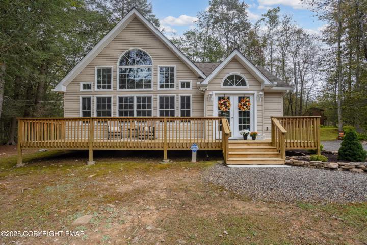 Photo of 37 Tamarack Trail, Albrightsville PA