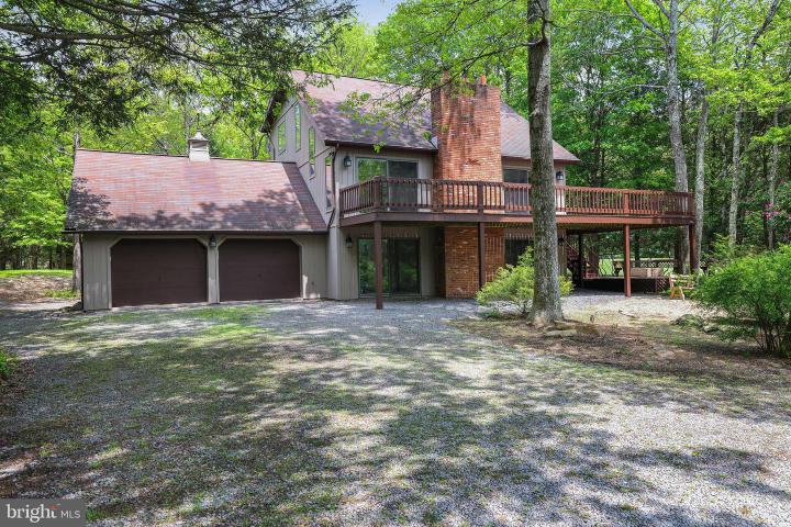 Photo of 340 Bear Creek Lake Drive