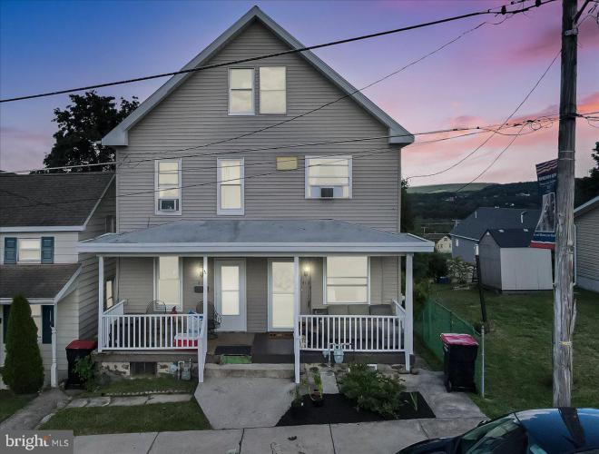 Photo of 413 N 4th Street, Lehighton PA