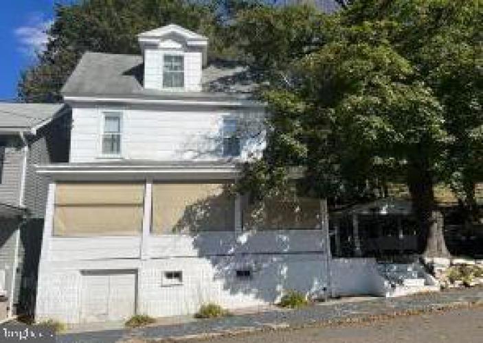 Photo of 333 Carbon Street, Weatherly PA