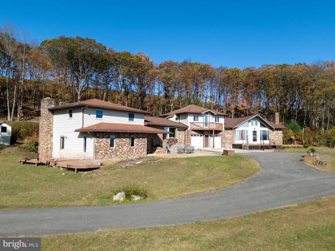 Photo of 394 Flagstaff Road, Lehighton PA