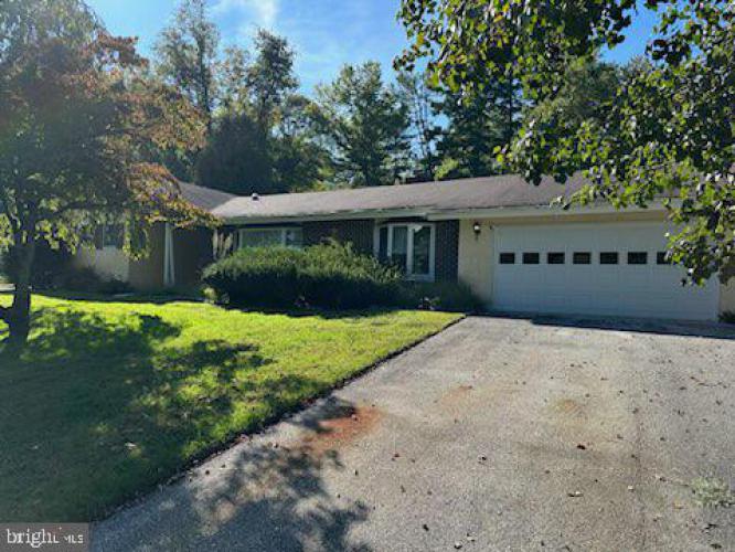 981 Thornbury Road, West Chester PA 19382 for sale by EveryHome Realtors