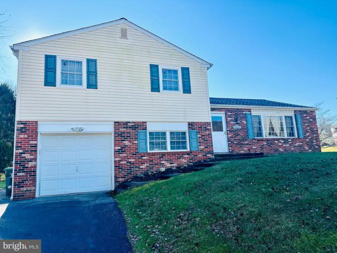 3400 Sylvan Drive, Thorndale PA 19372 for sale by EveryHome Realtors