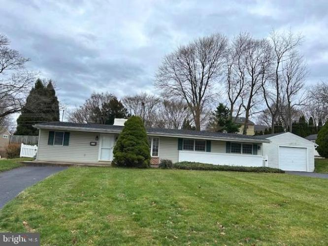 1210 Thistlewood Lane, West Chester PA 19380 for sale by EveryHome Realtors