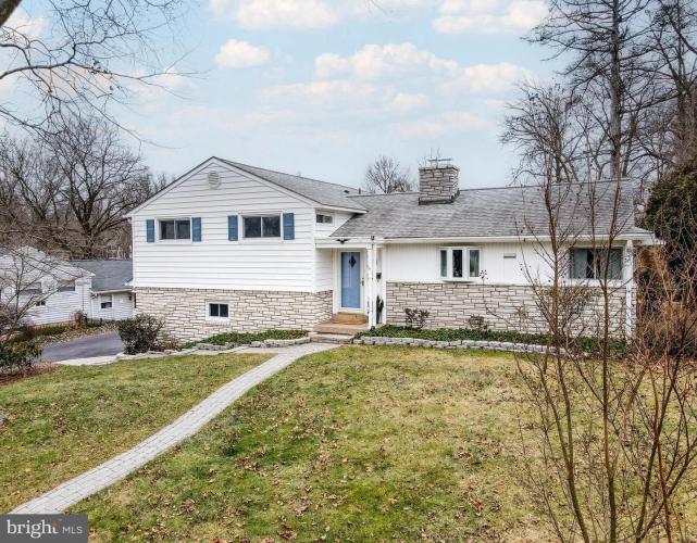 58 Cobblestone Drive, Paoli PA 19301 for sale by EveryHome Realtors