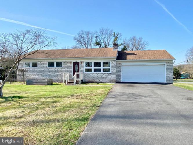 1826 E Cedarville Road, Pottstown PA 19465 for sale by EveryHome Realtors