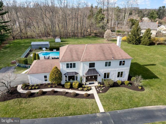 585 Fox Meadow Lane, West Chester PA 19382 for sale by EveryHome Realtors