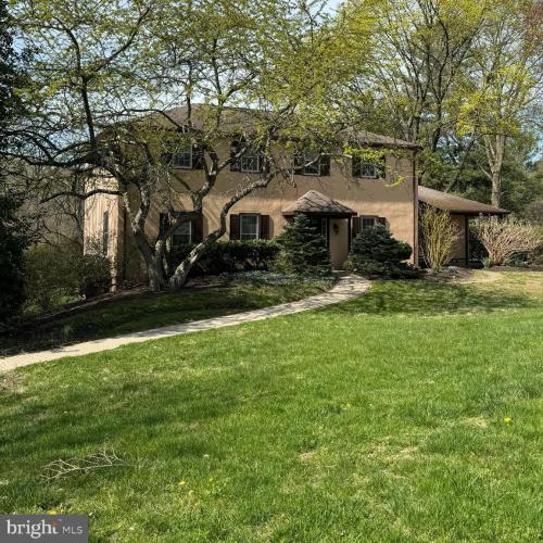 215 Chrislena Lane, West Chester PA 19380 for sale by EveryHome Realtors