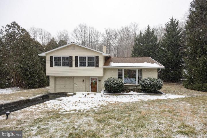 Photo of 878 Bobolink Lane, West Chester PA