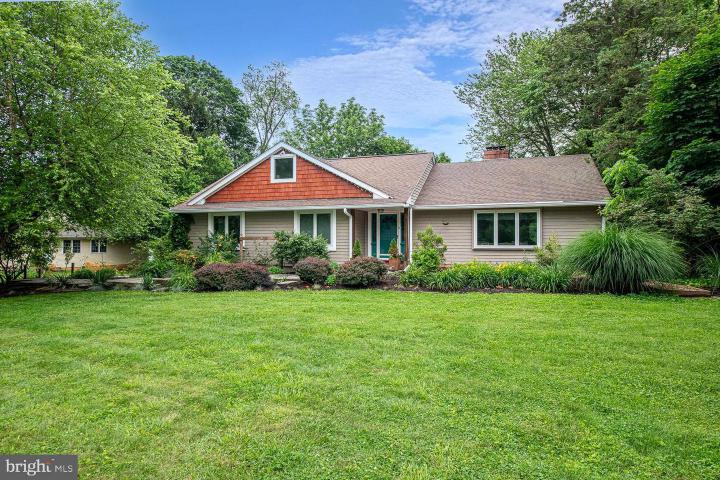 Photo of 14 Greenhill Road, West Chester PA