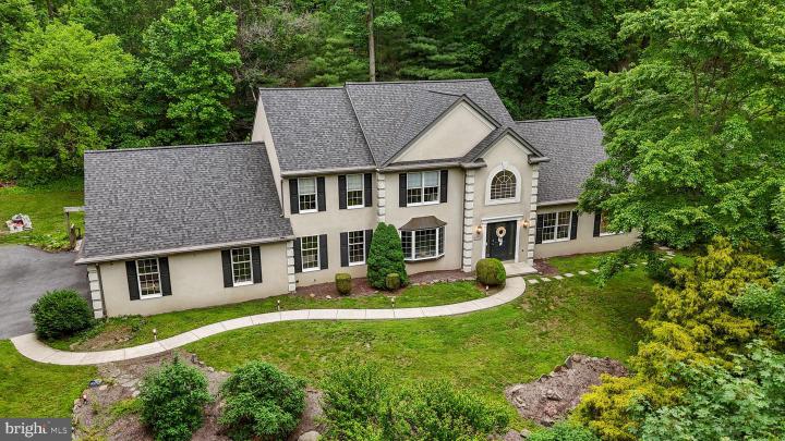 Photo of 141 Foxgayte Lane, Pottstown PA
