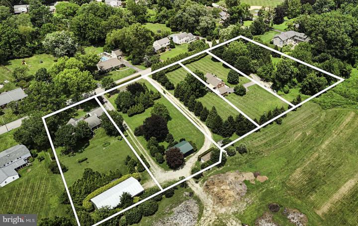 Photo of 170 Old State Road