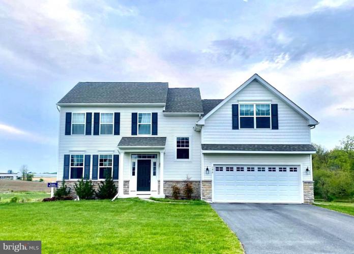 Photo of 190 Petrelia Drive, Honey Brook PA