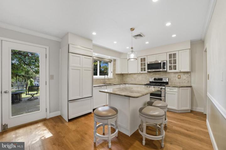 Photo of 328 W Conestoga Road, Devon PA