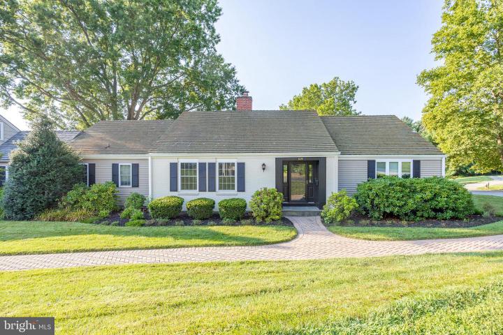 Photo of 1124 Queens Way, West Chester PA