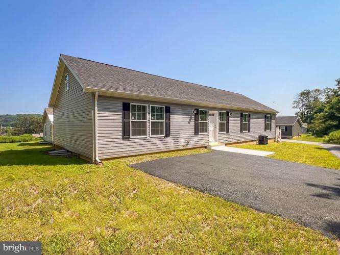 Photo of 132 Minch Road, Parkesburg PA