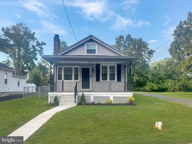 Photo of 1027 Riverside Drive, Pottstown PA