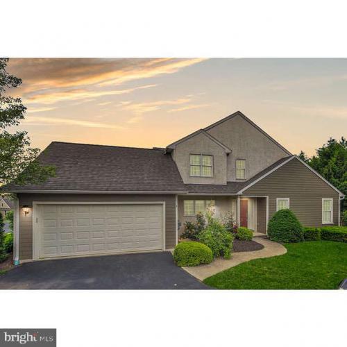 Photo of 8 Parkside Drive, Elverson PA