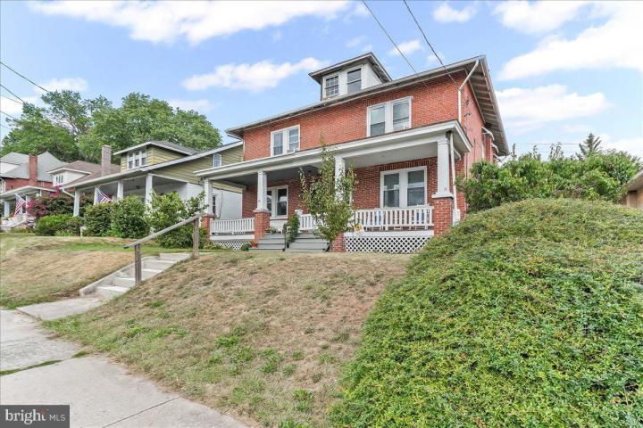 Photo of 509 Nutt Road, Phoenixville PA