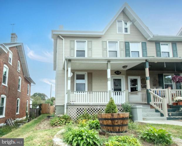 Photo of 428 W 2nd Avenue, Parkesburg PA