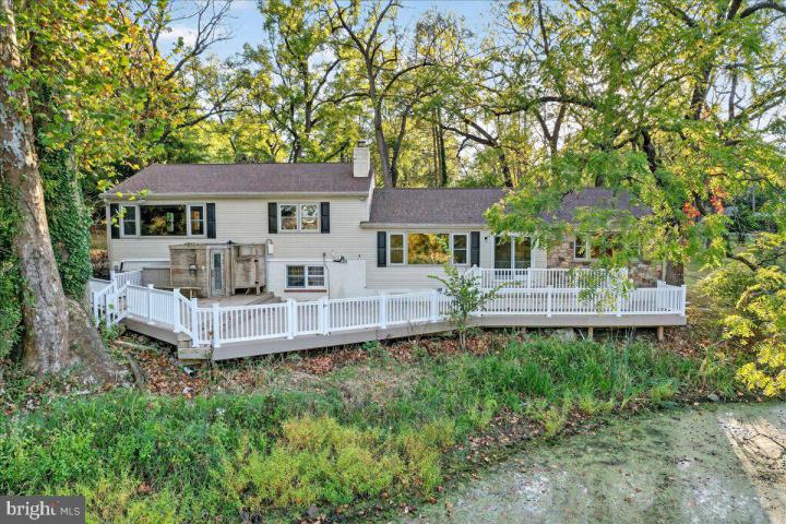 Photo of 121 Midway Road, Phoenixville PA