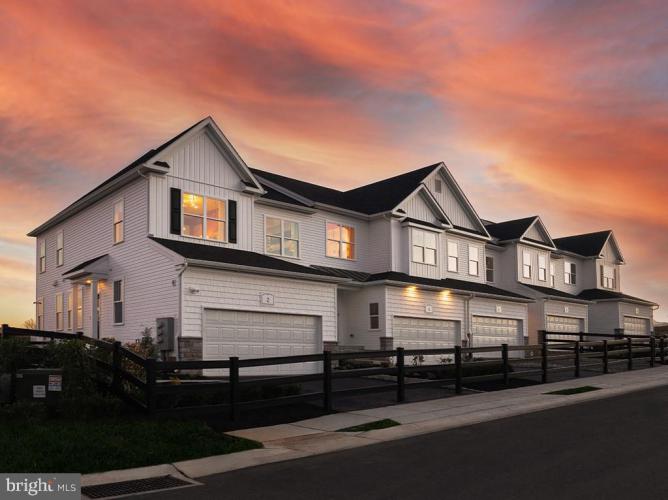 Photo of 10 Valley Oak Road 36