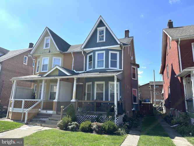 Photo of 68 S 5th Avenue, Coatesville PA