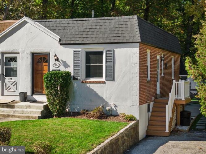 Photo of 275 Valley View Road