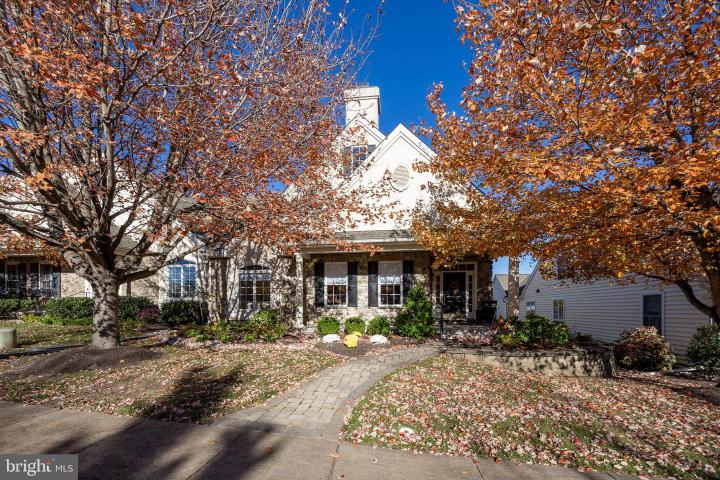 Photo of 14 S Henley Drive