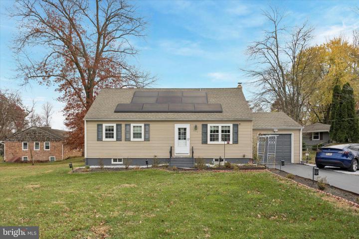 Photo of 315 Oak Lane