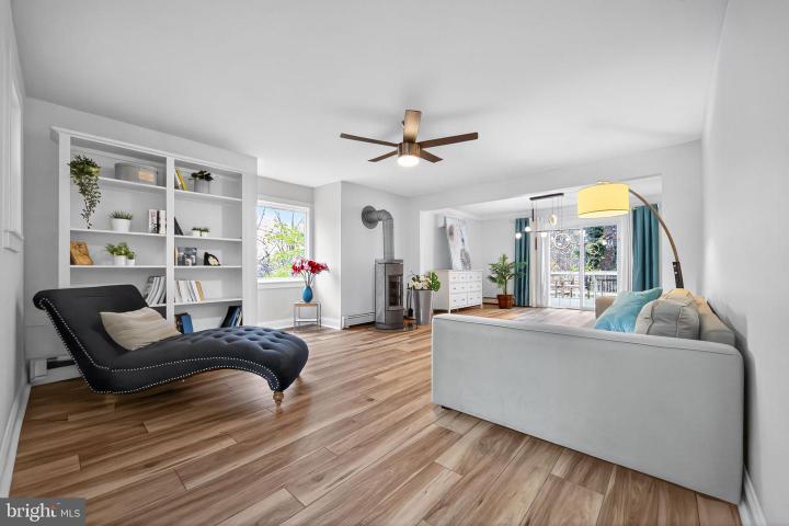 Photo of 575 W Valley Road