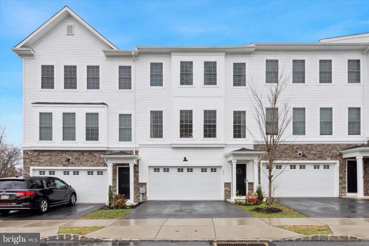 Photo of 235 Red Leaf Lane