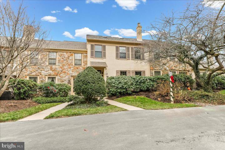 Photo of 1705 Weatherstone Drive 1705