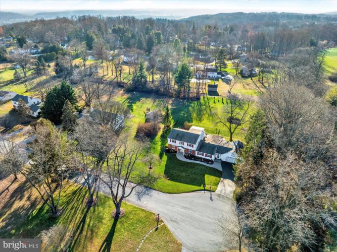 Photo of 510 Woodview Drive