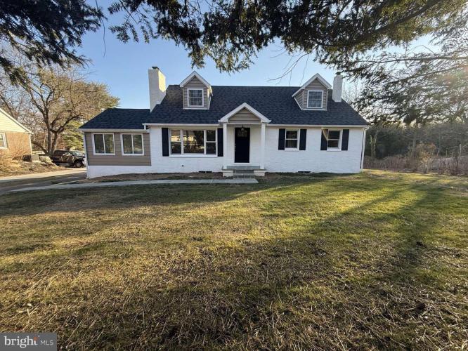 Photo of 546 W Boot Road