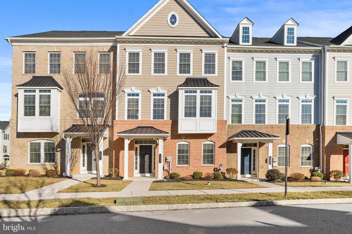 Photo of 603 Stonecliffe Road