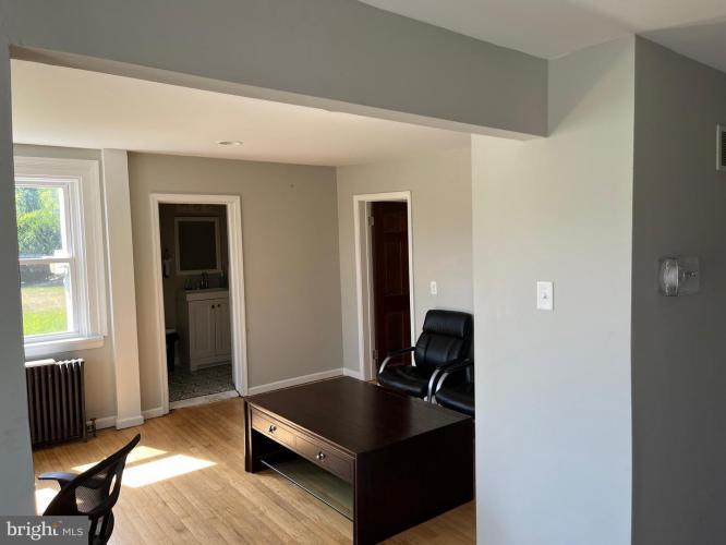 Photo of 961 Downingtown Pike