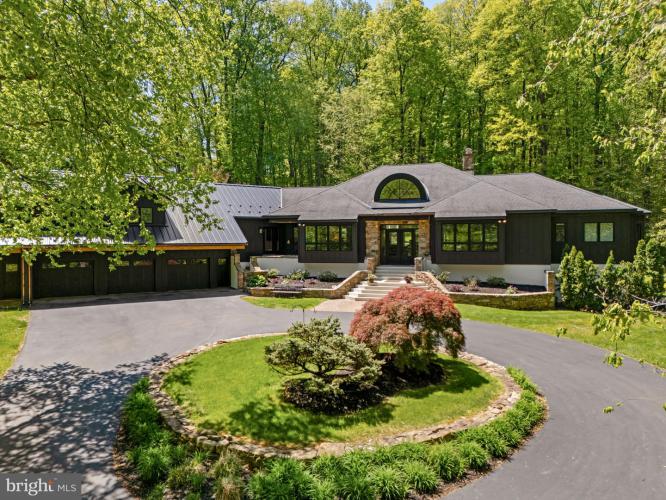 Photo of 2800 Horseshoe Trail