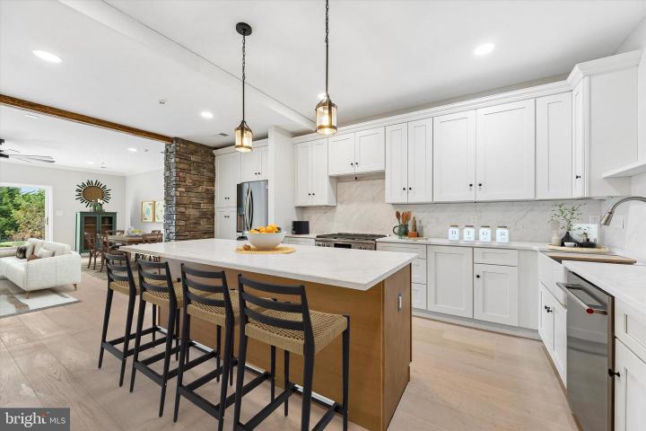 Photo of 447 Greenridge Rd