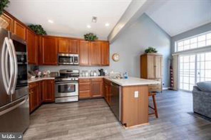 Photo of 612 Churchill Road