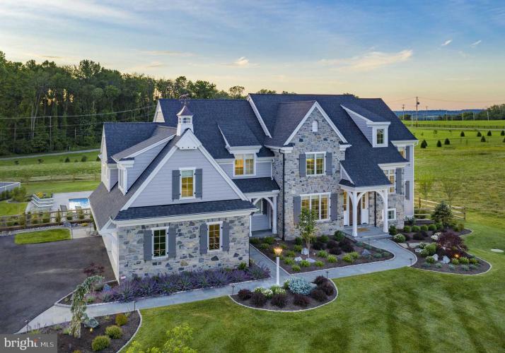 Photo of 1339 Carolannes Way Nt