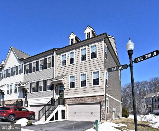 Photo of 33 Par Lane