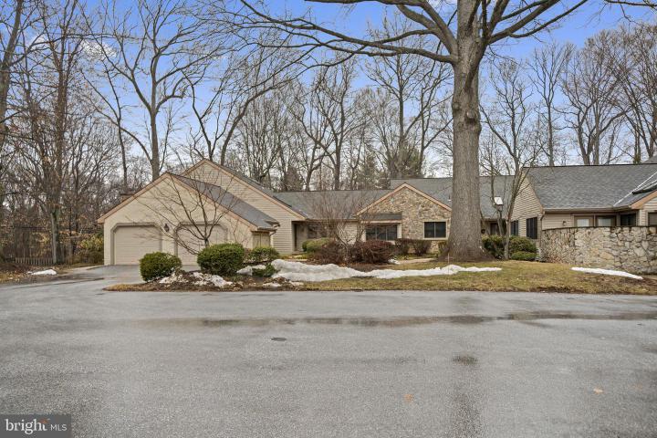 Photo of 621 Glenwood Lane