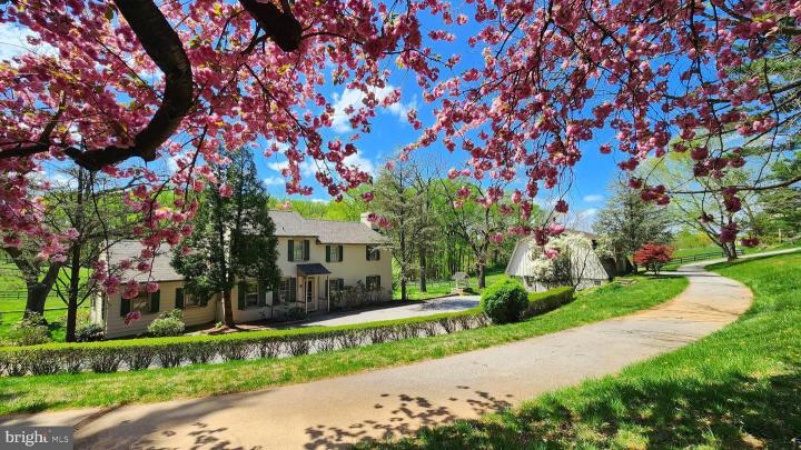 Photo of 1105 Green Lane Road