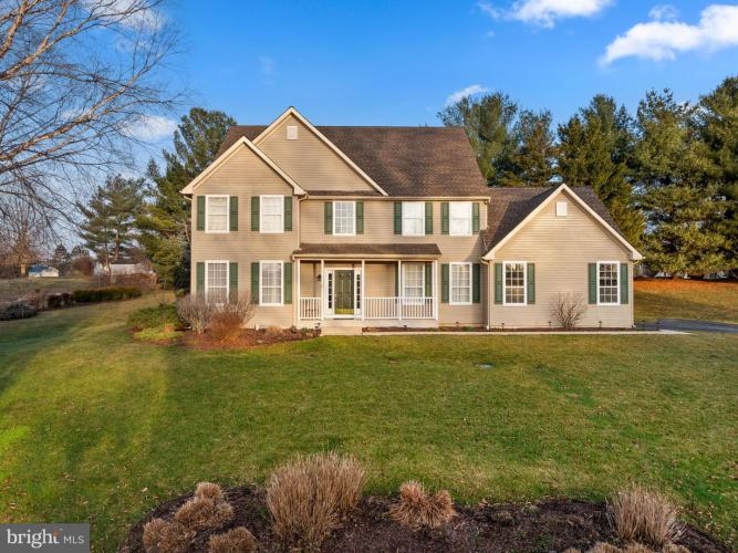 Photo of 6 Belmont Circle, Avondale PA